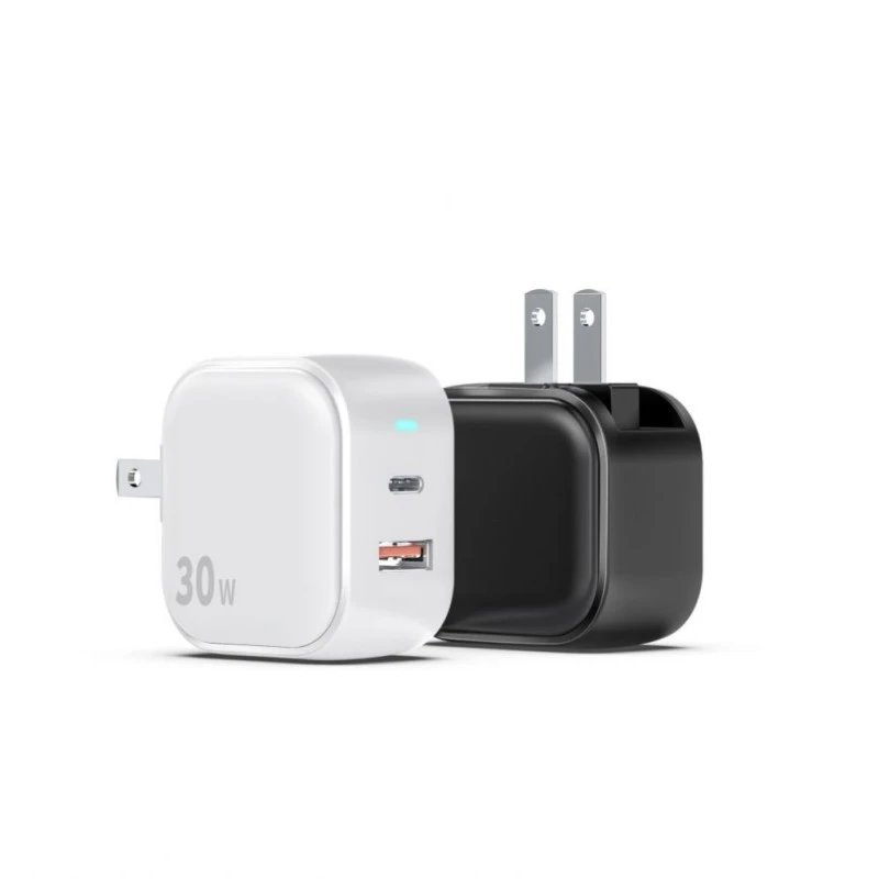 USB-A 및 USB-C를 지원하는 30WPD 고속 충전기