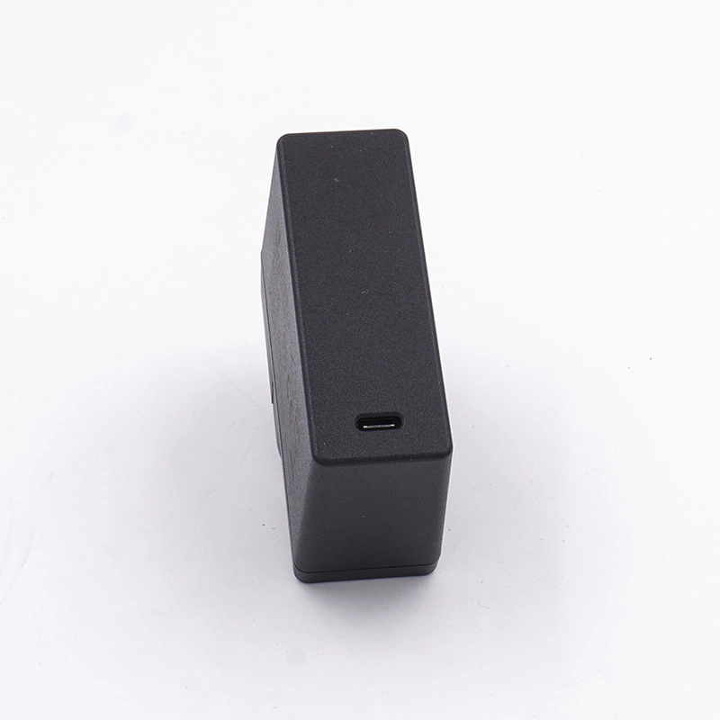 USB C 포트 출력이 있는 9V 3A 교환 가능 플러그 전원 어댑터