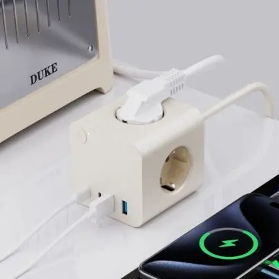 25W PD USB 3 AC 콘센트가 있는 EU 전원 스트립